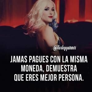 Meet your Posher, Paulina